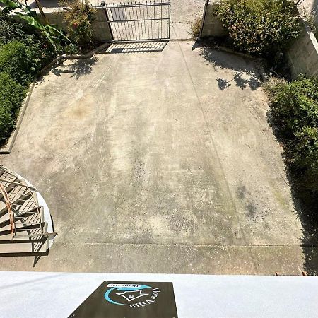 Vlora Villa With Private Parking Εξωτερικό φωτογραφία