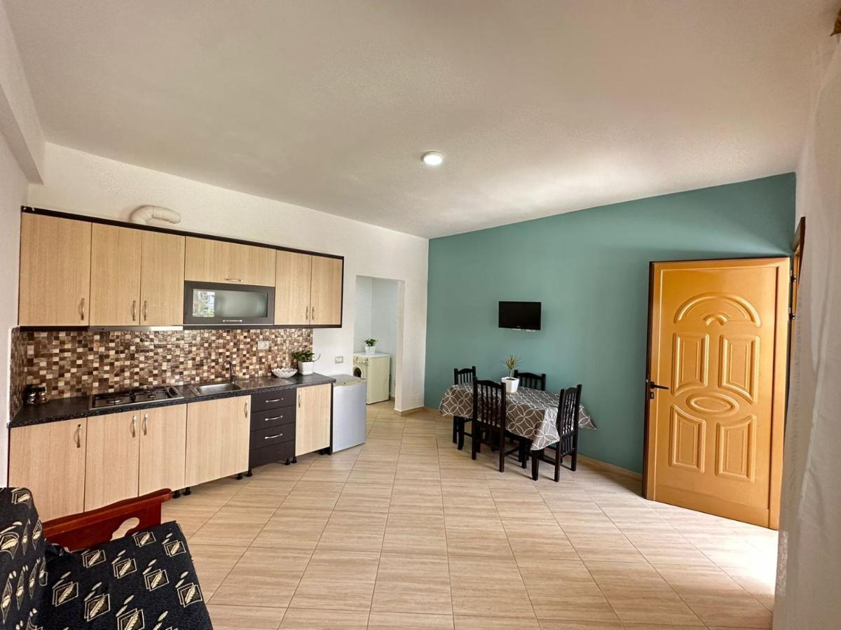 Vlora Villa With Private Parking Εξωτερικό φωτογραφία