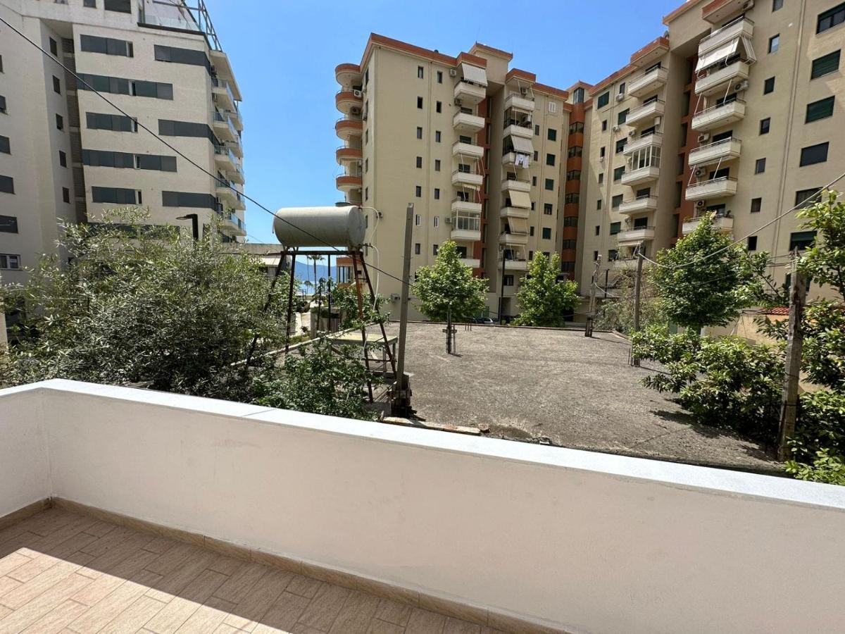 Vlora Villa With Private Parking Εξωτερικό φωτογραφία